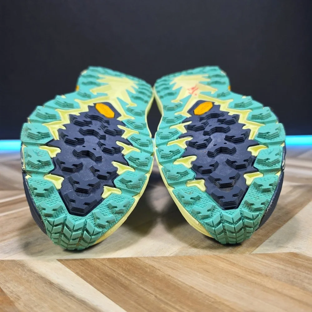 Hoka One One Speedgoat 4 Shoes Women's Size 6.5 Blue Trail Running Sneakers